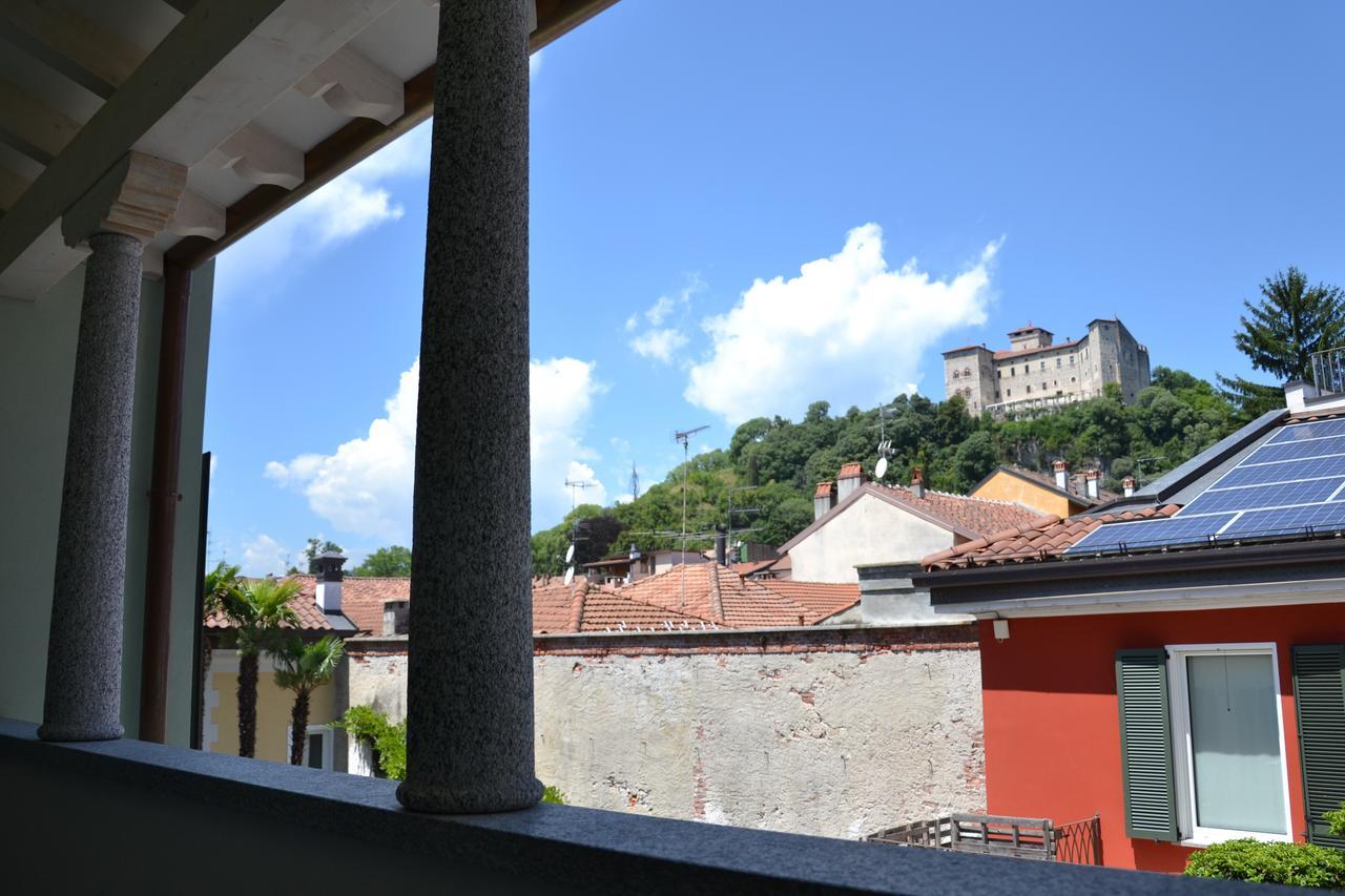 Hotel Ponti Angera Exterior photo
